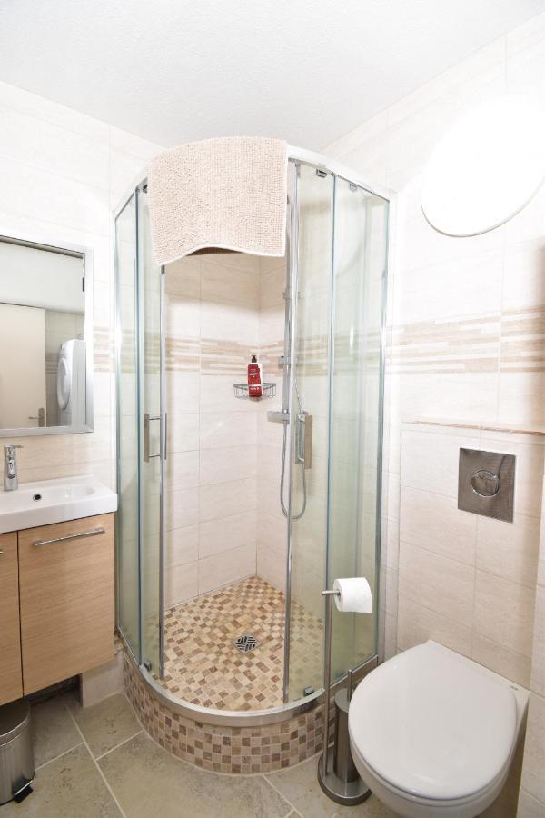 T2 Entierement Renove Chabian Port Camargue Apartment เลอ โกร-ดู-รัว ภายนอก รูปภาพ